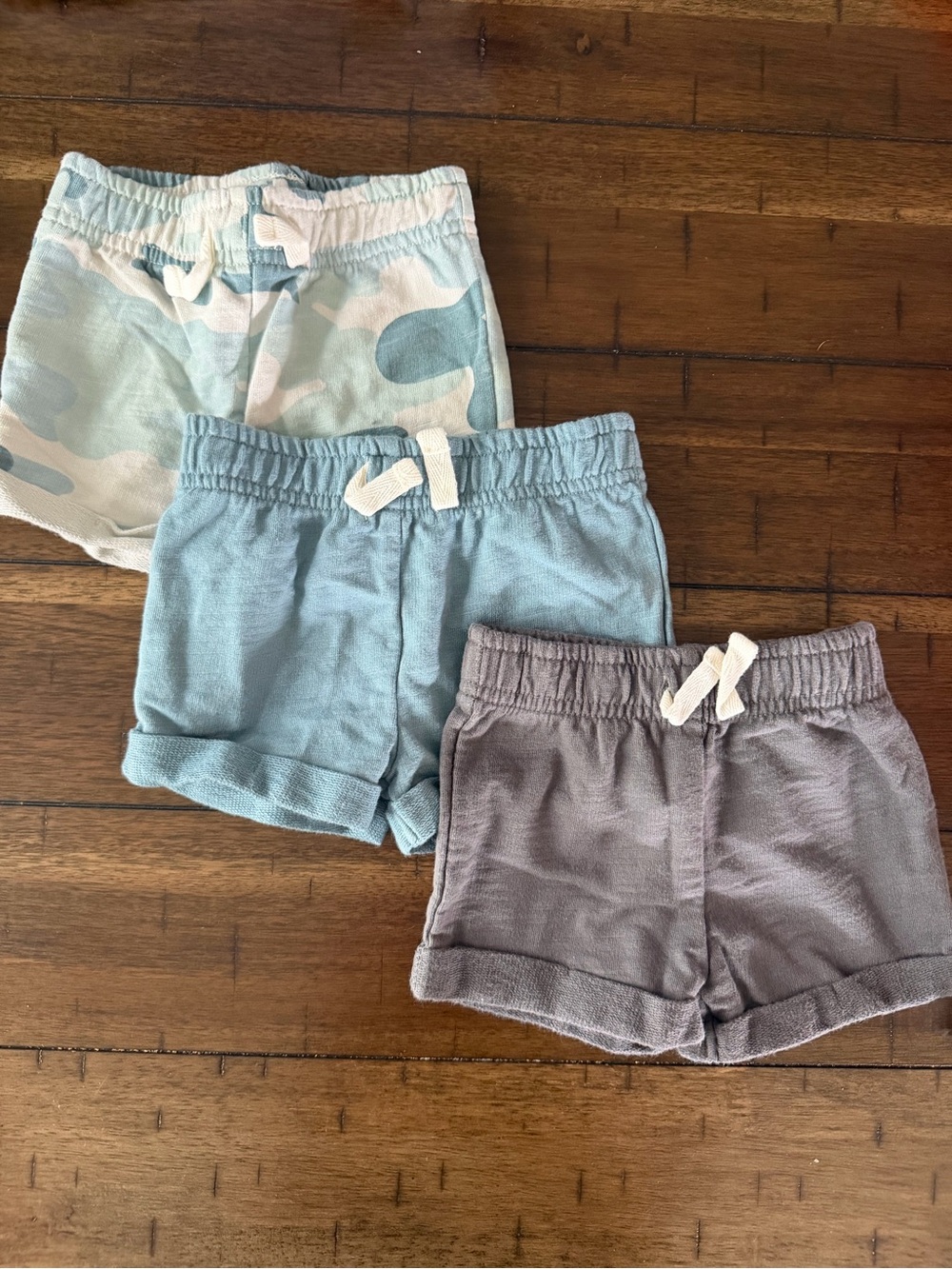 Modern Moments 0-3M shorts